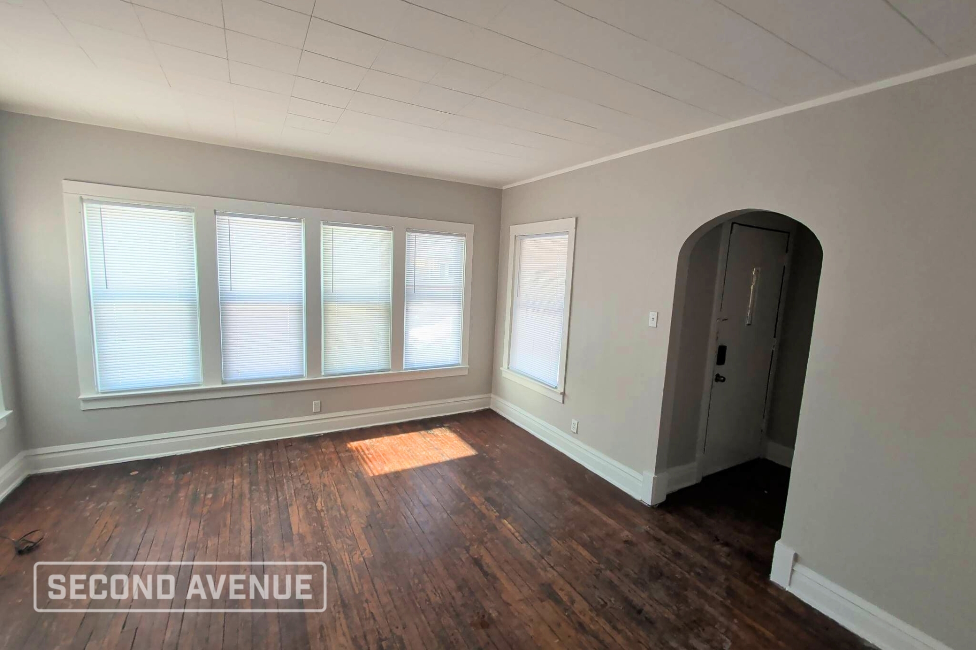 8725 S Bishop St – photo 3