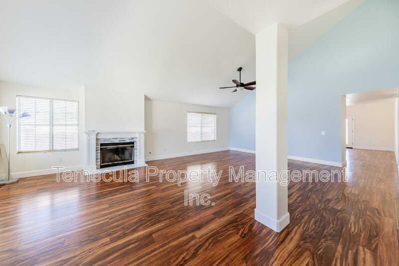 24392 Ridgewood Rd – photo 2