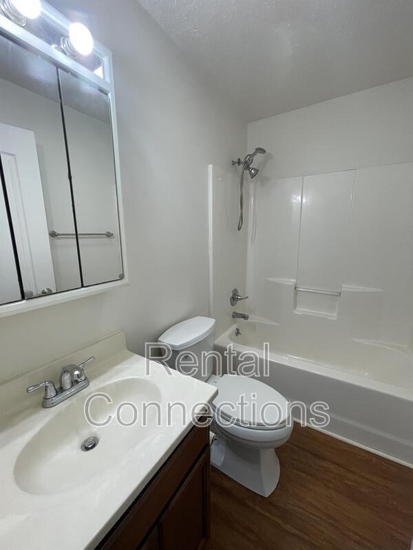 2100 W Orchard St unit C – photo 4