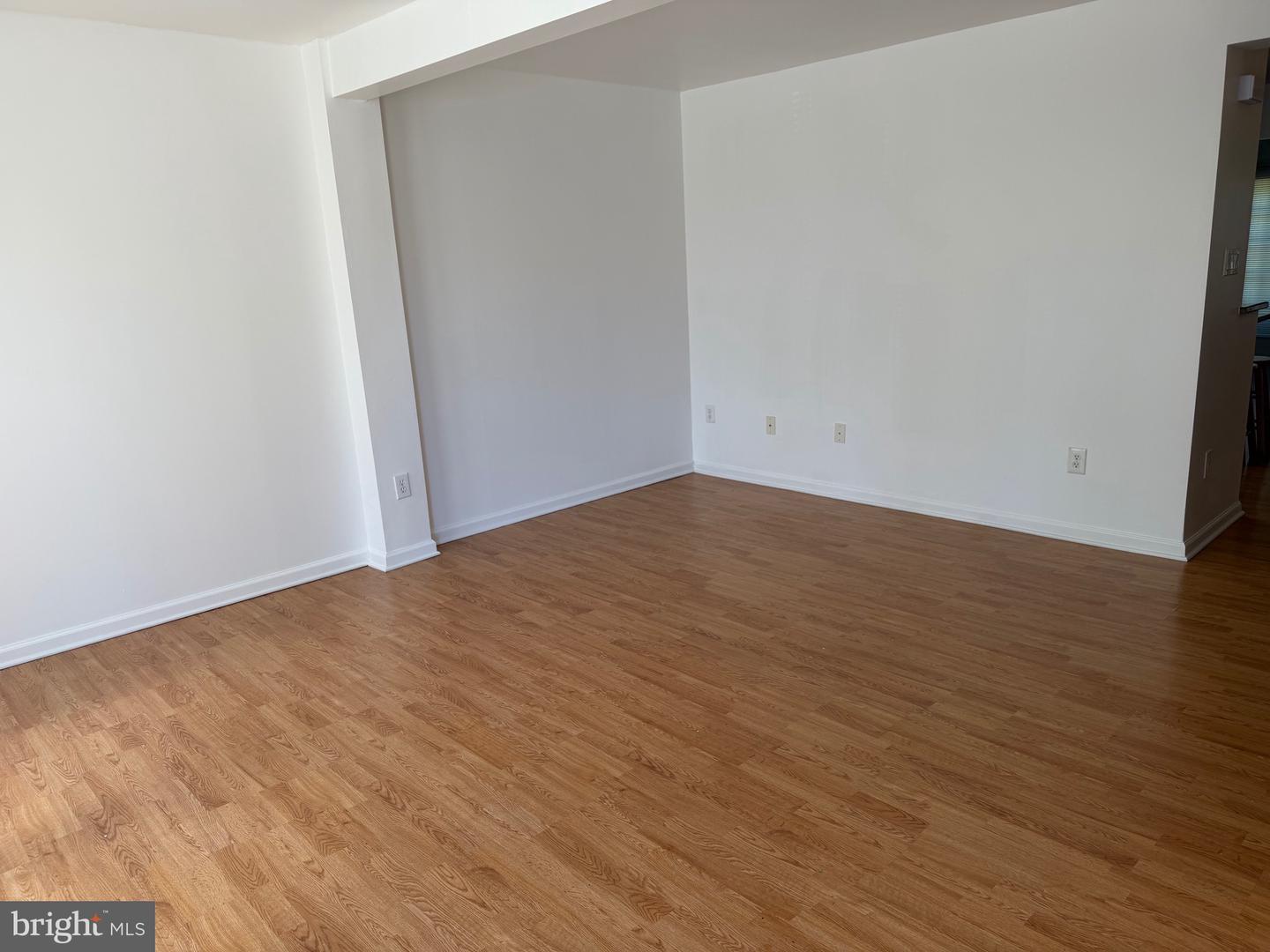 268 Regents Cir – photo 5