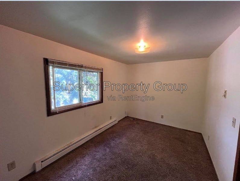 714 N Oak St unit 7 – photo 4