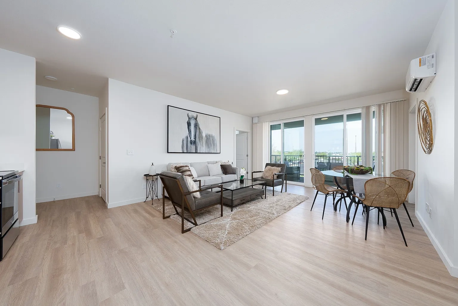 Magnesium Village Apartments – photo 5