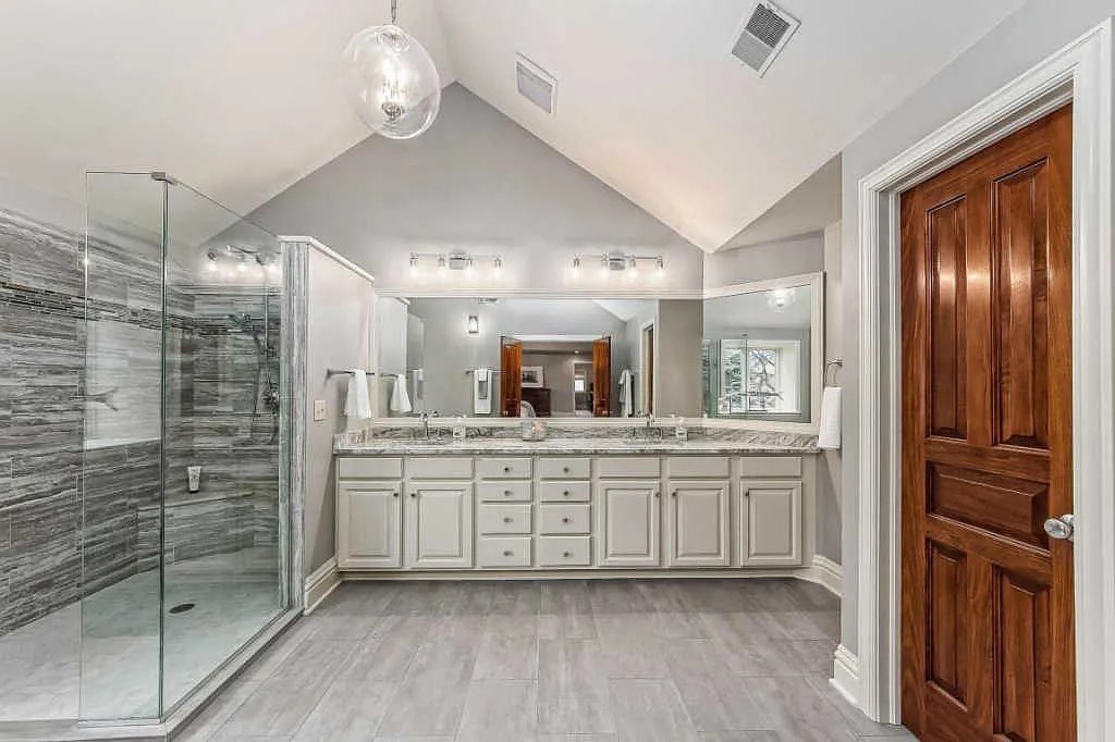 8034 Balmoral Ct – photo 4