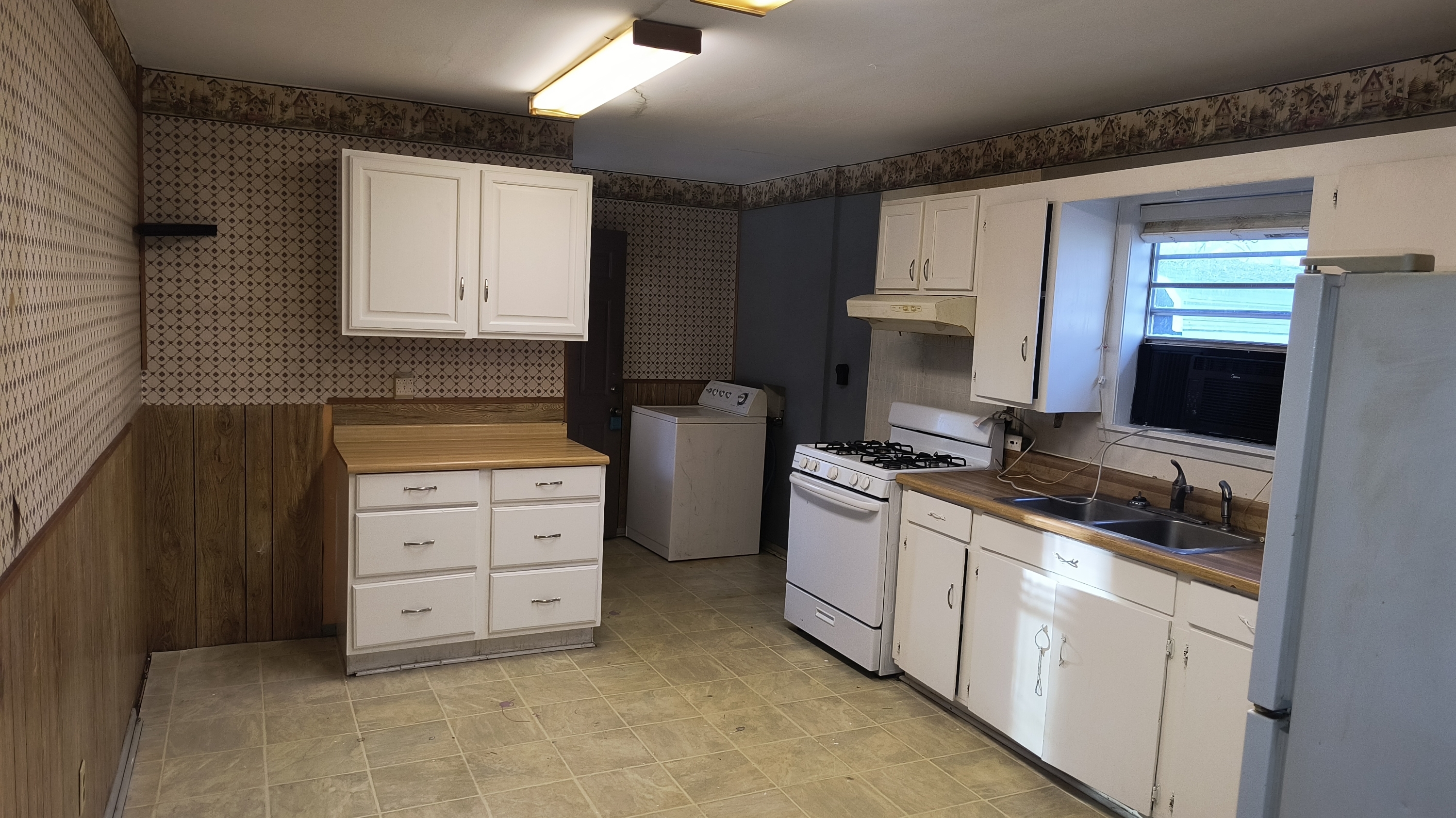 5907 Windham Ave – photo 1