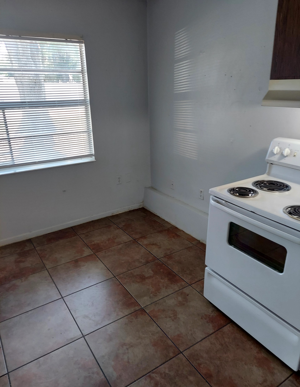 27 Tennessee Ln unit A – photo 4