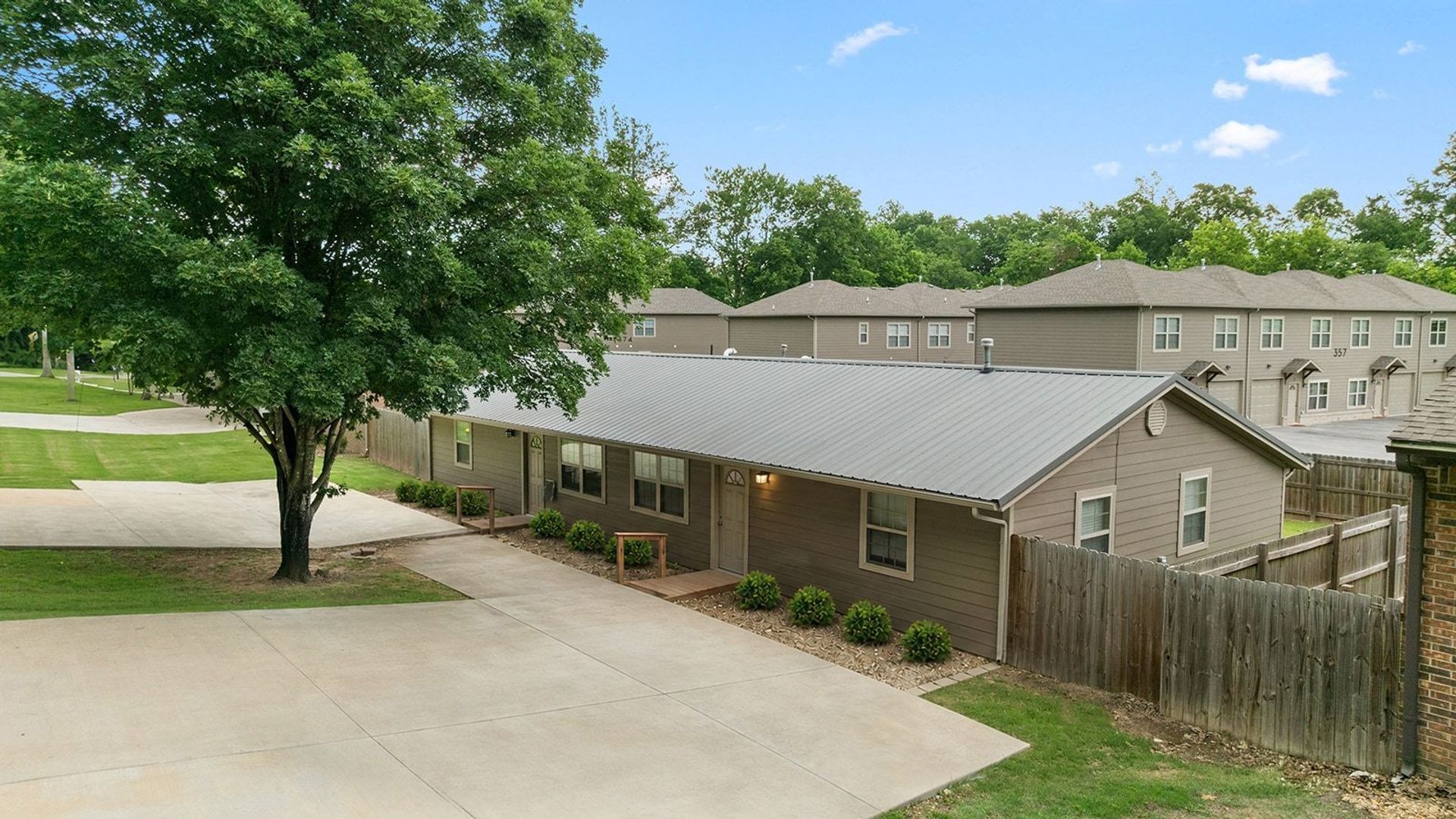 316 N Double Springs Rd unit 316 – photo 1