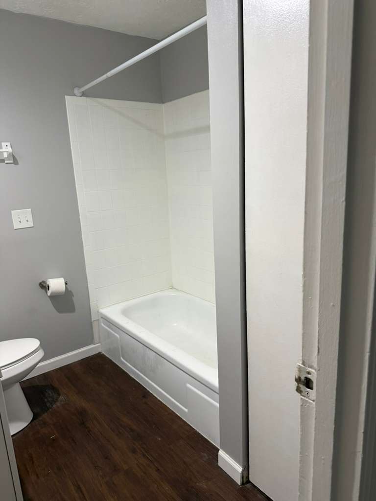 4911 Ash St unit 1 – photo 2