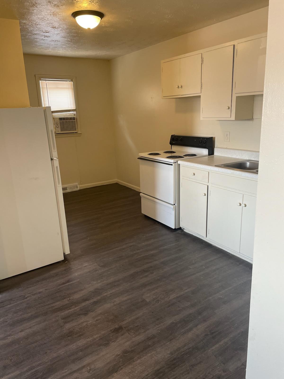 491 E 2nd St – photo 1
