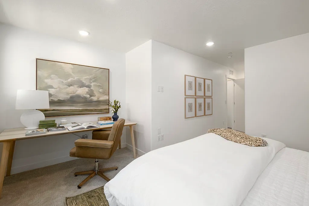 Azure Townhomes Phase I – photo 1