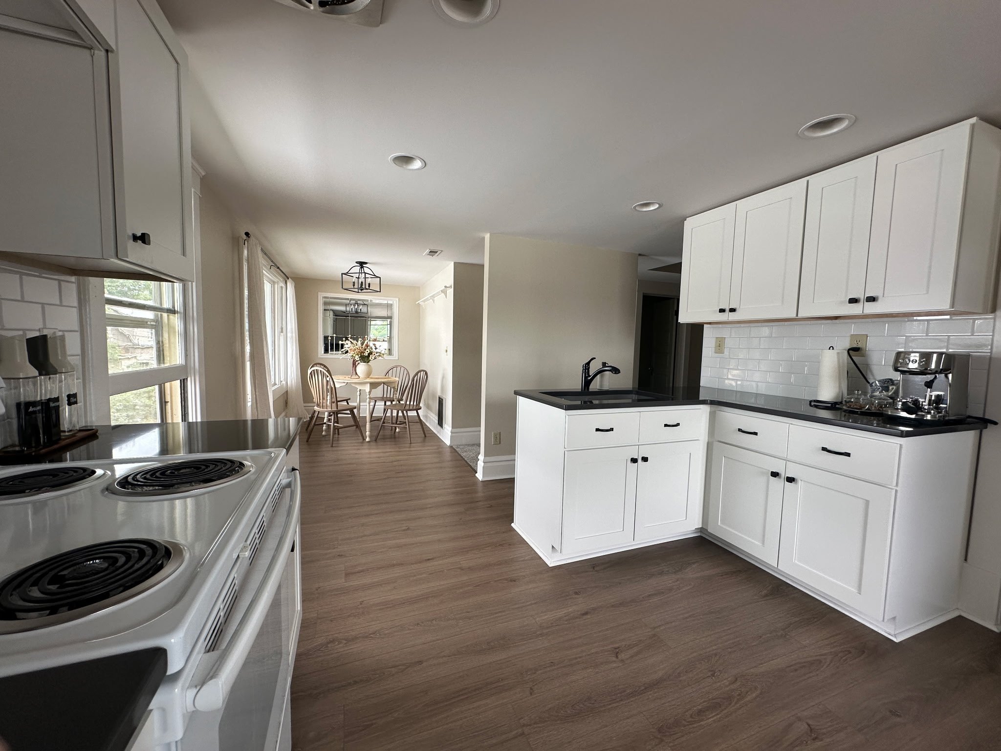 3 E 13th Ave – photo 1