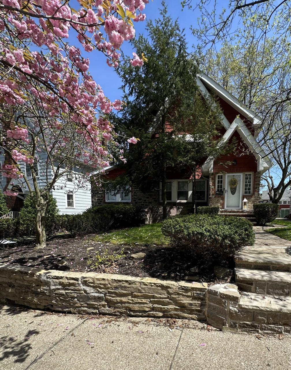 1211 Oxford Rd – photo 1