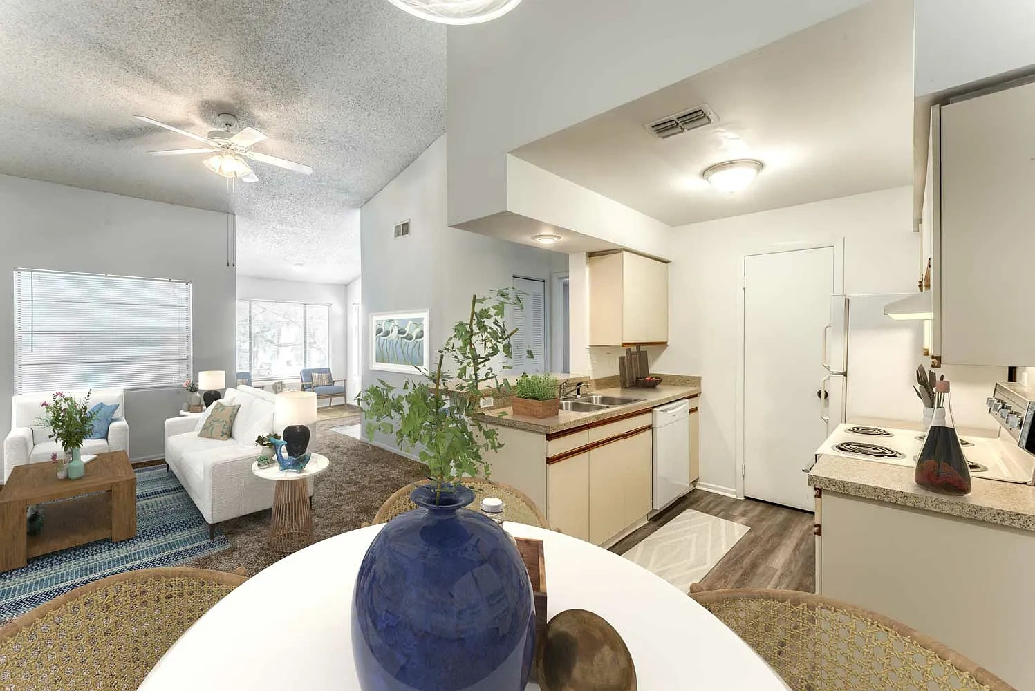 Harbor Oaks Apartments – photo 2