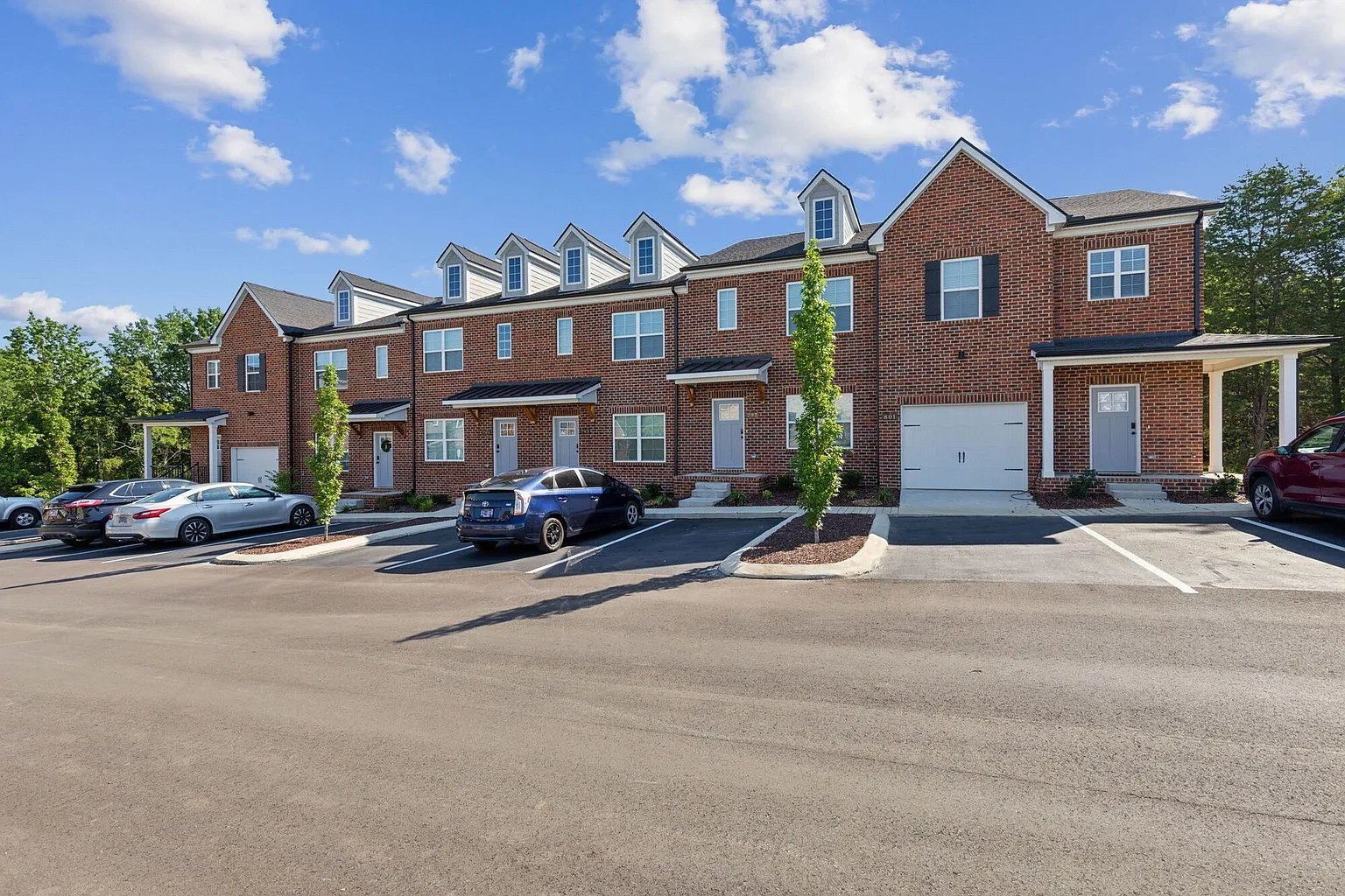 Blakeney Commons Townhomes – photo 1