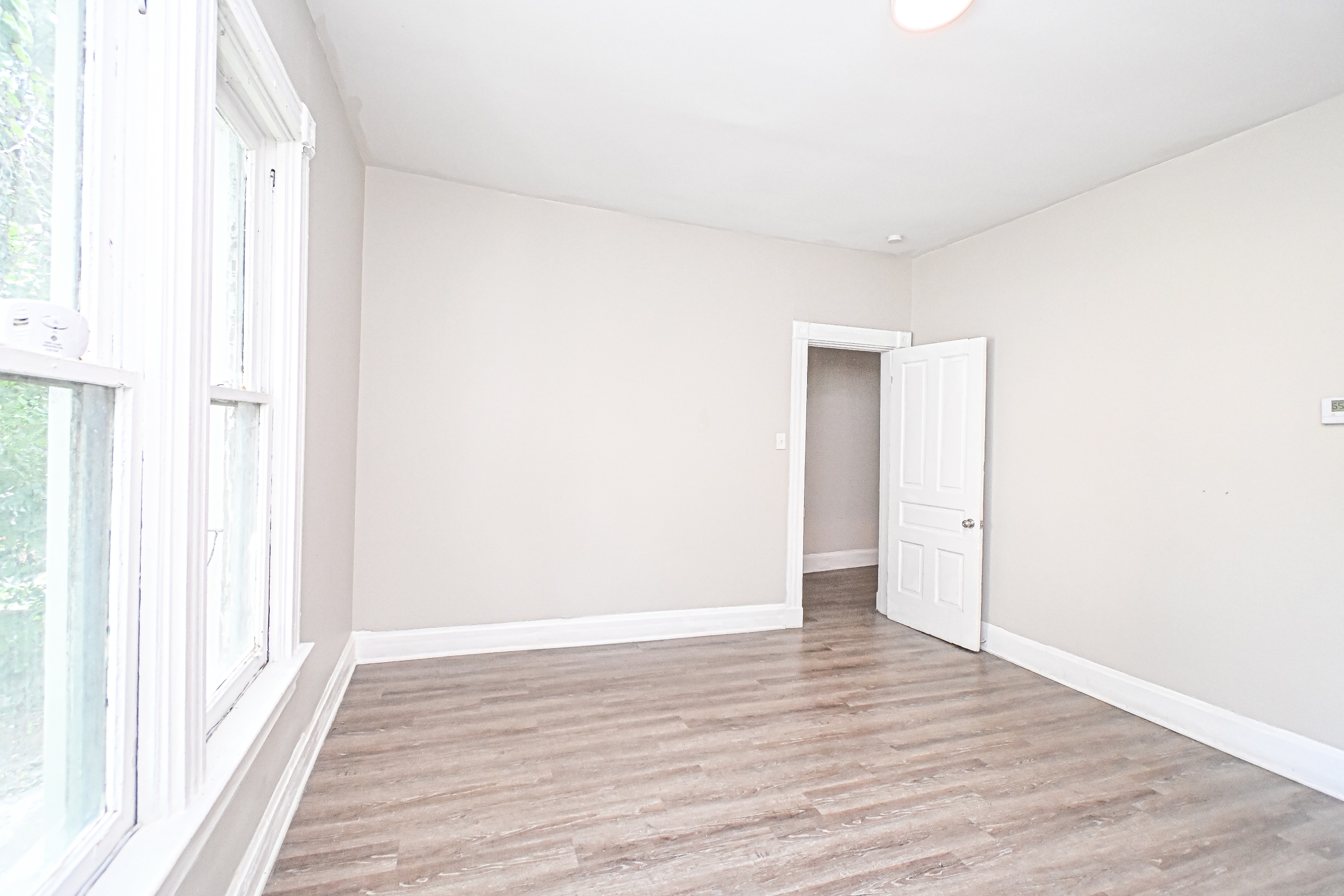 3131 Harvard Ave – photo 4
