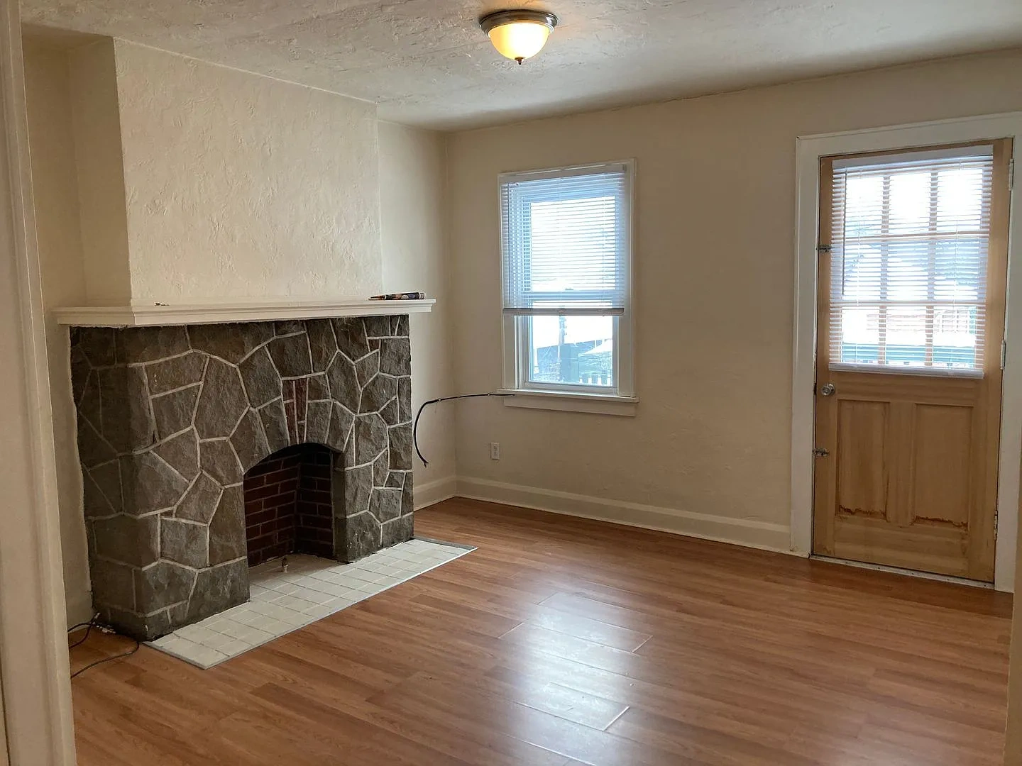 7336 Whipple Street – Floor plan