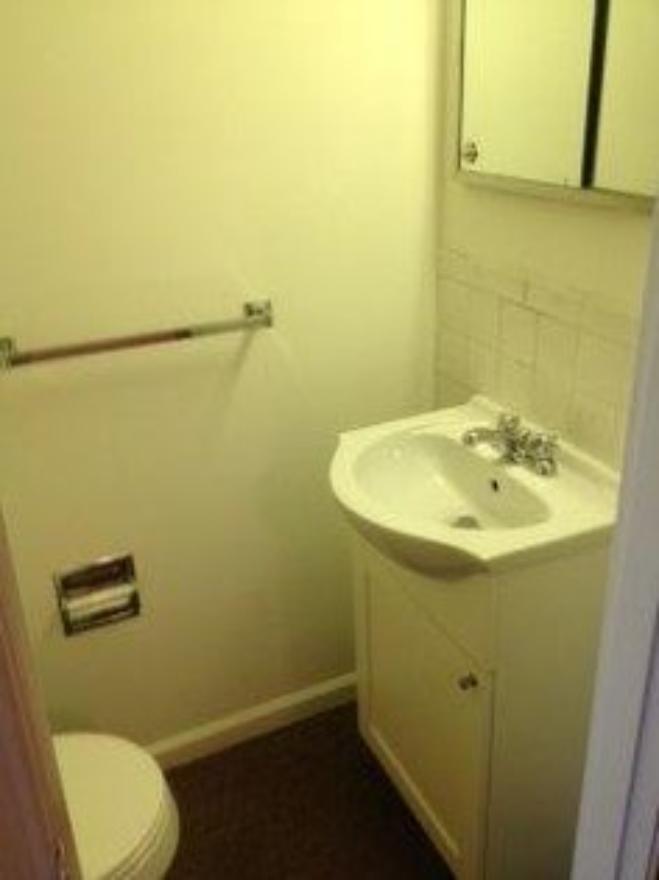 91 Carman Dr – photo 5