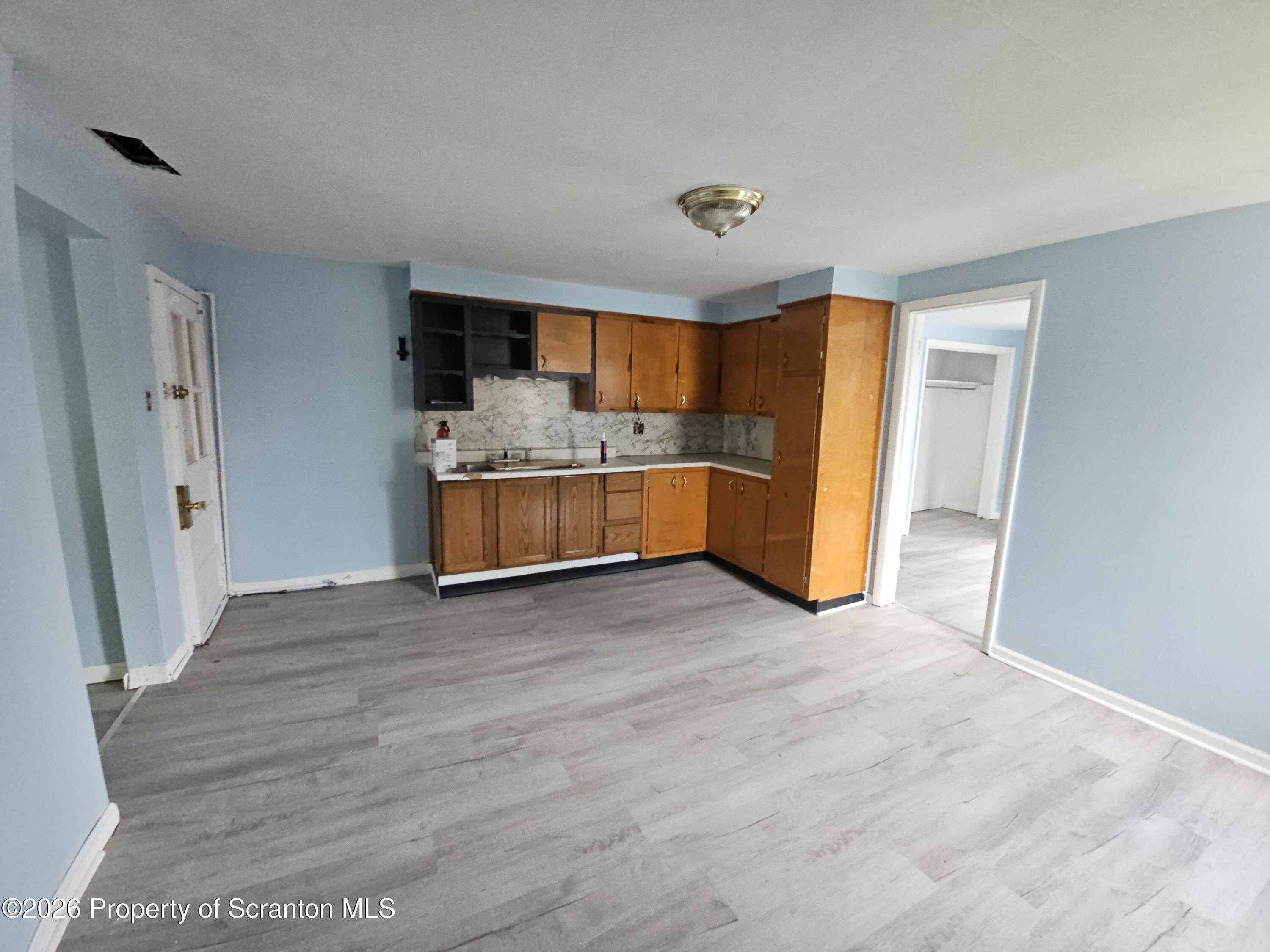 114 William St #2 – photo 4