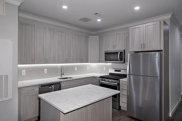 Fairfield Metro At Mineola – Floor plan