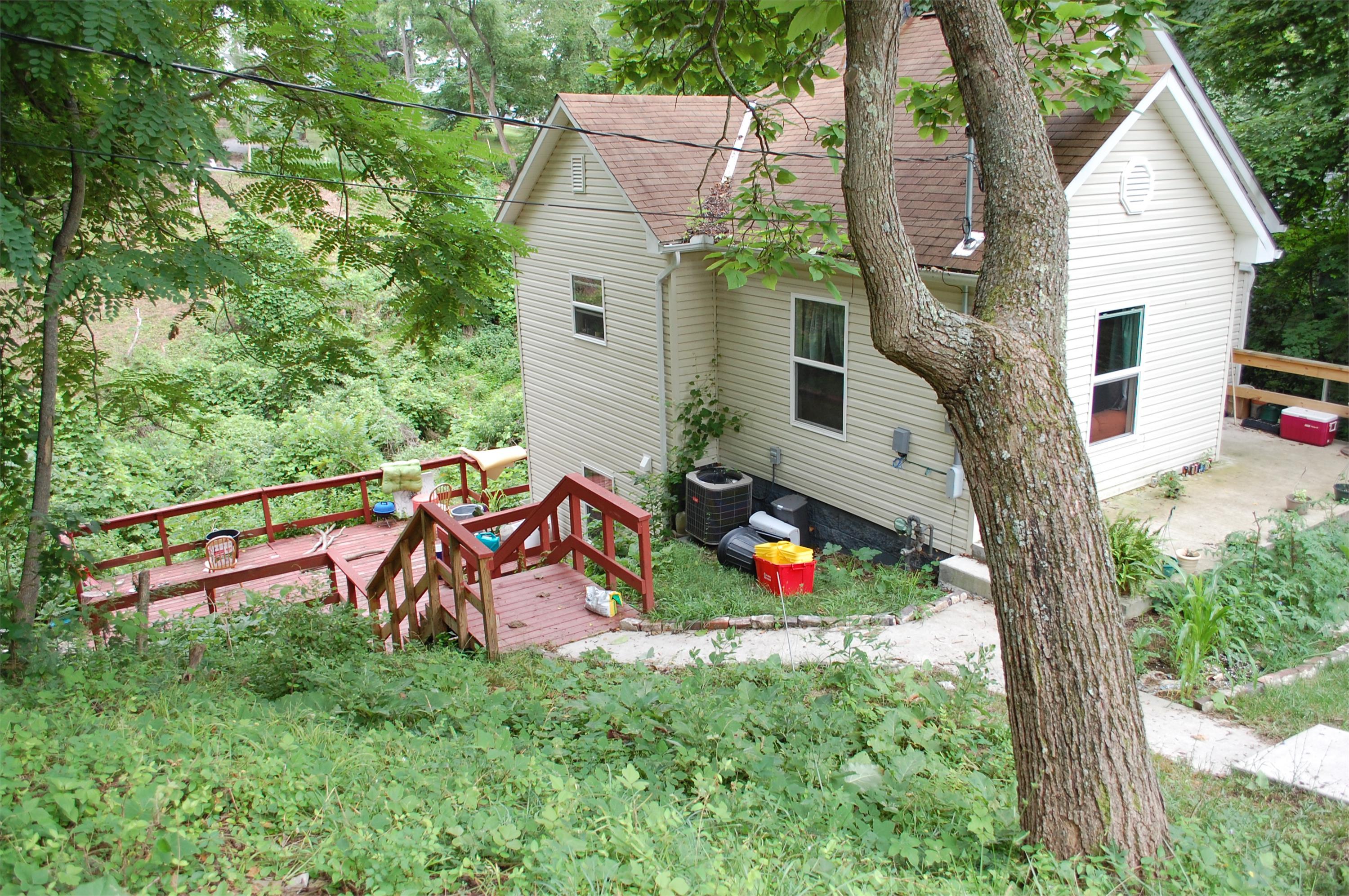 39 Woodward Ave – photo 2