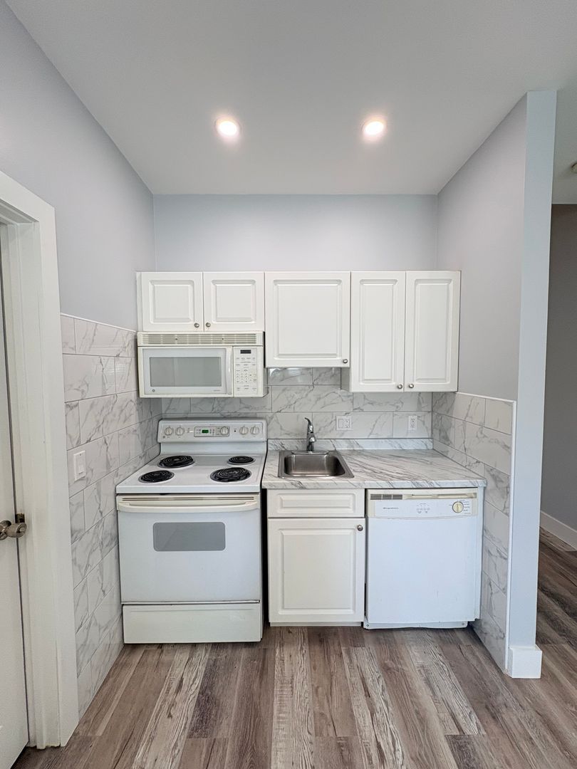 50 Cassandra Ln unit C – photo 4