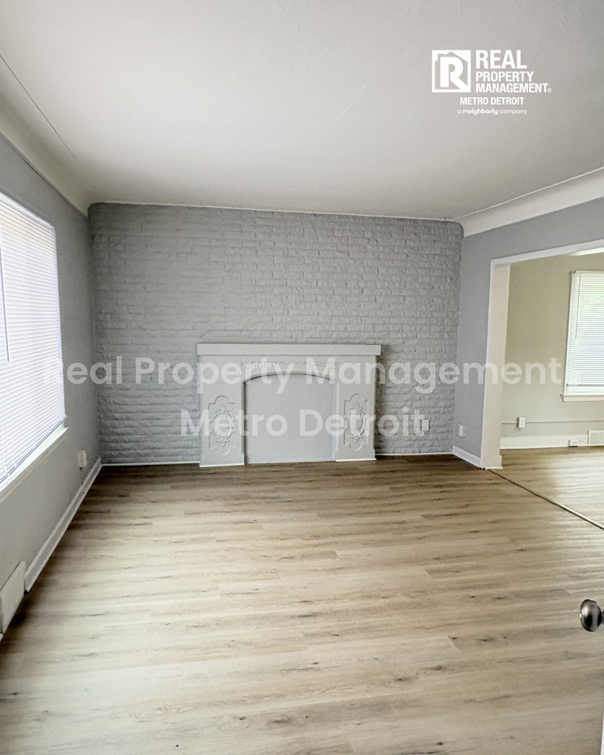 101 S Jessie St – photo 4
