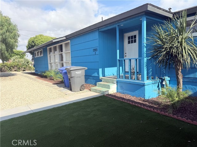 1393 Fern Ave – photo 2