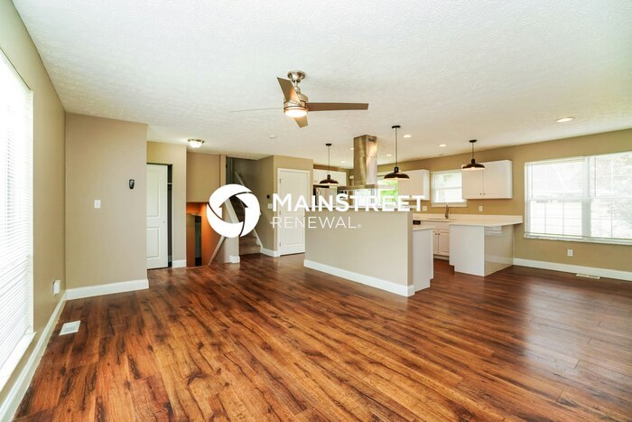 557 Hunt Valley Dr – photo 3