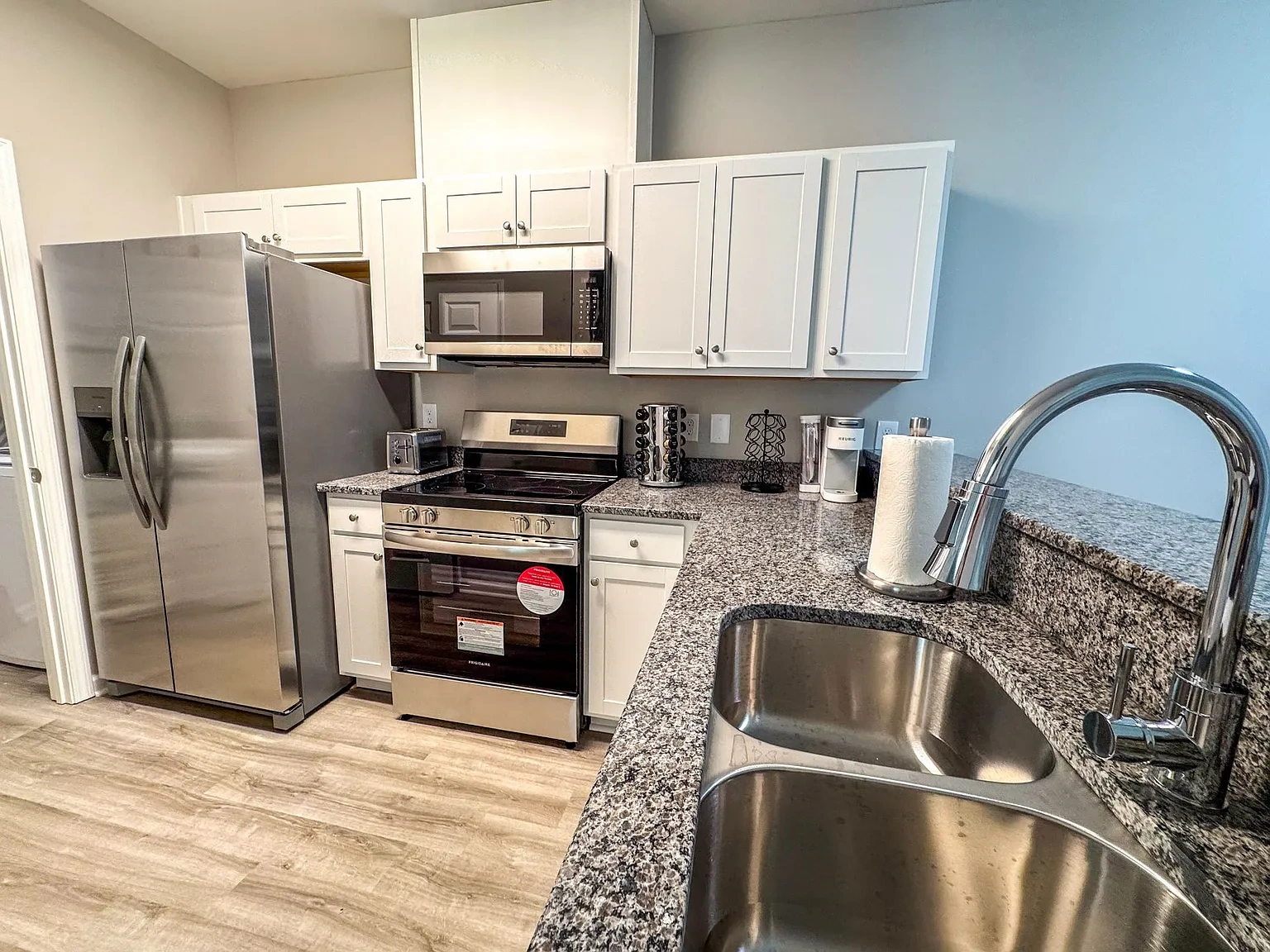 Pine Court Apartments – photo 2