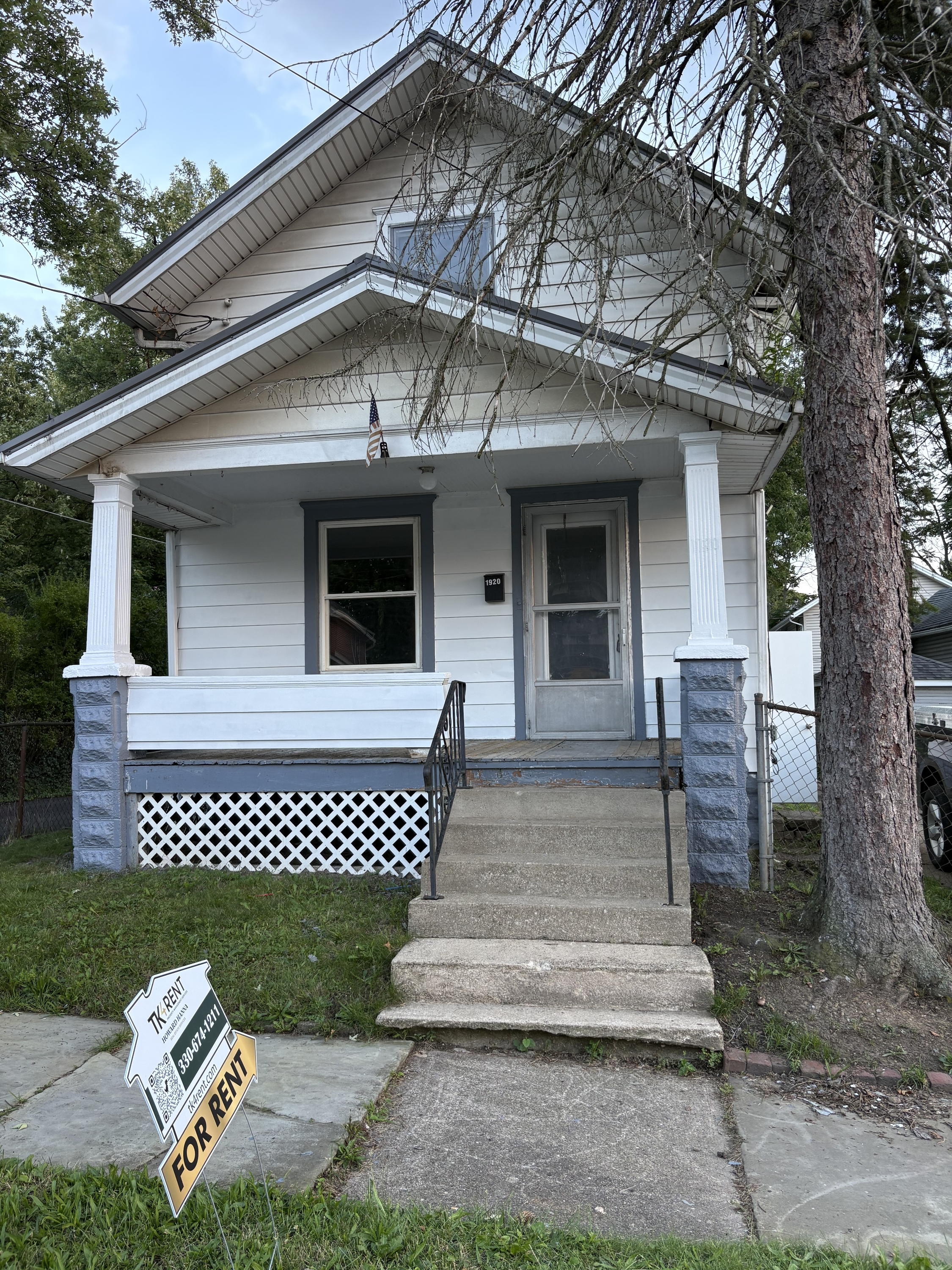 1920 3rd St SE – photo 1