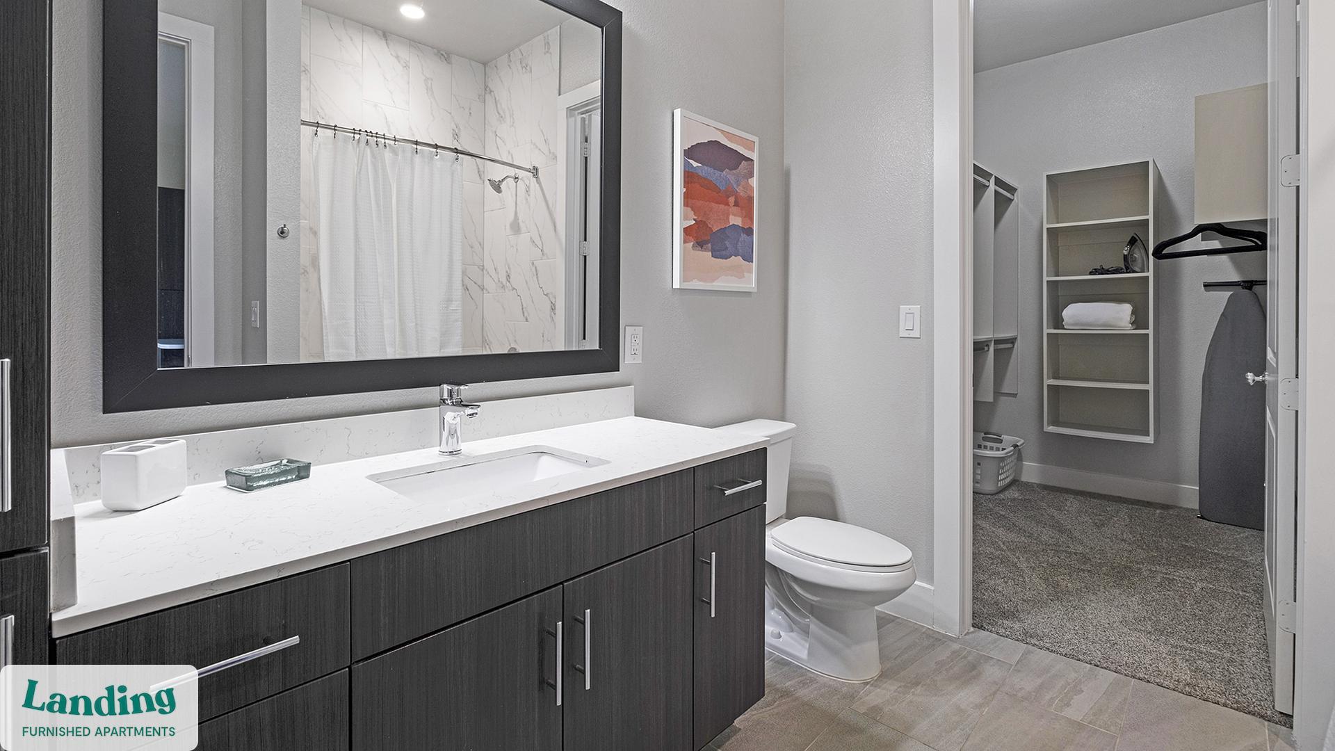 1215 Sawyer St unit 306 – photo 5