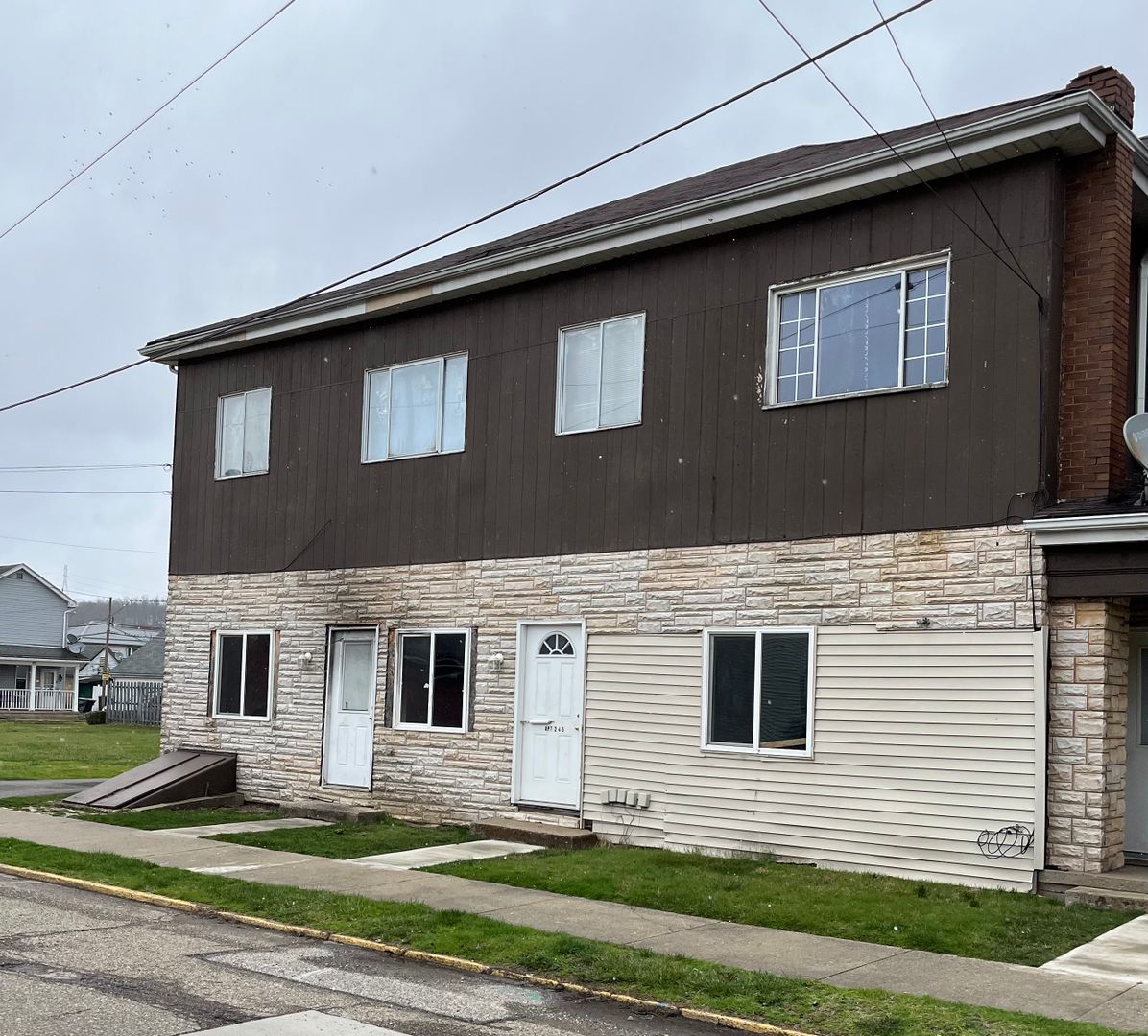 630 N 4th St unit Unit 2 – photo 1