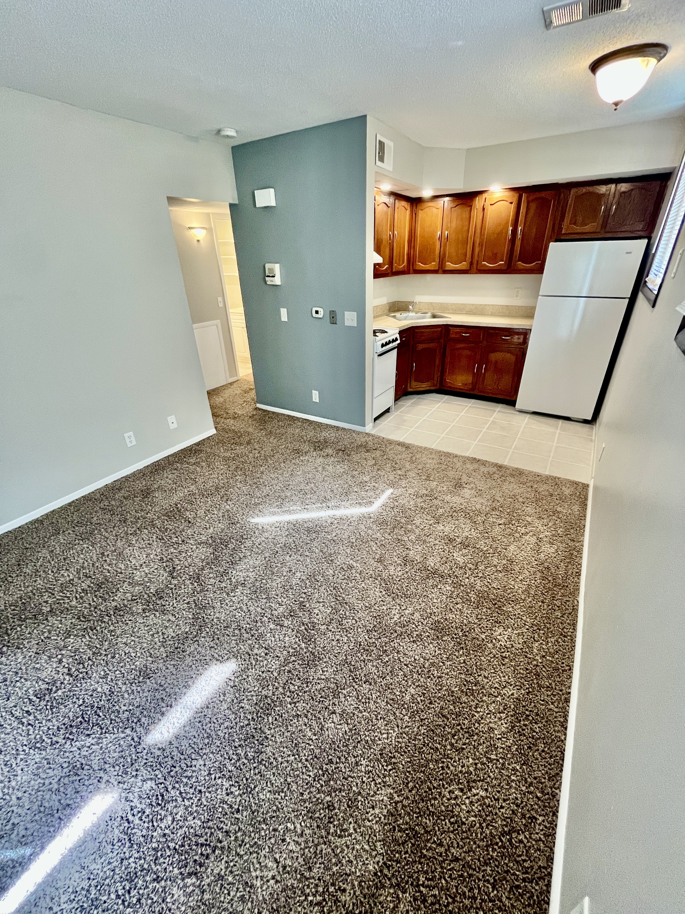 2400 S Detroit Ave unit 11 – photo 2