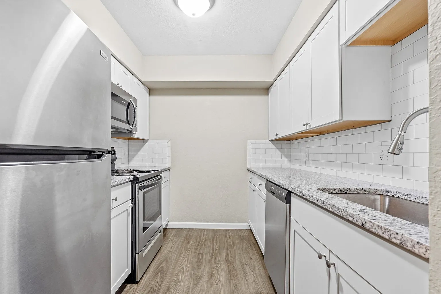 Huron River Toledo – 2 Bedroom 1.25 Bath