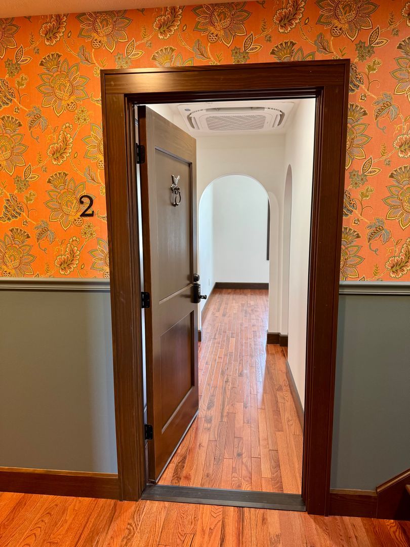 310 9 1/2 St unit Apt. 2 – photo 3