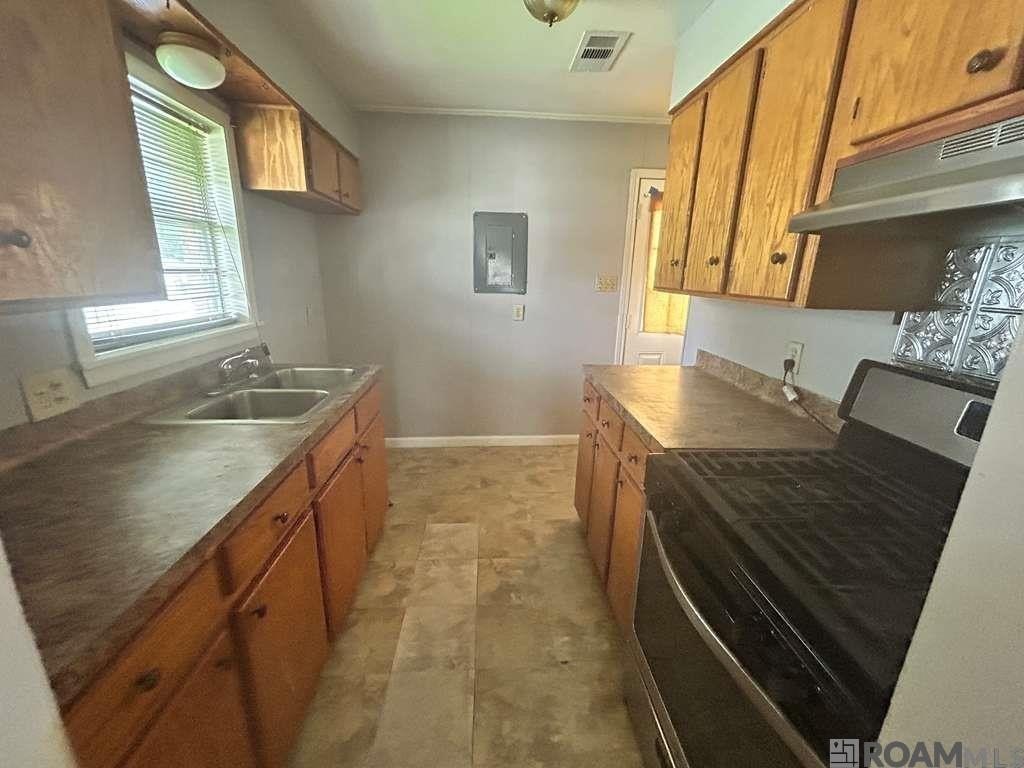 1538 Fig St – photo 4
