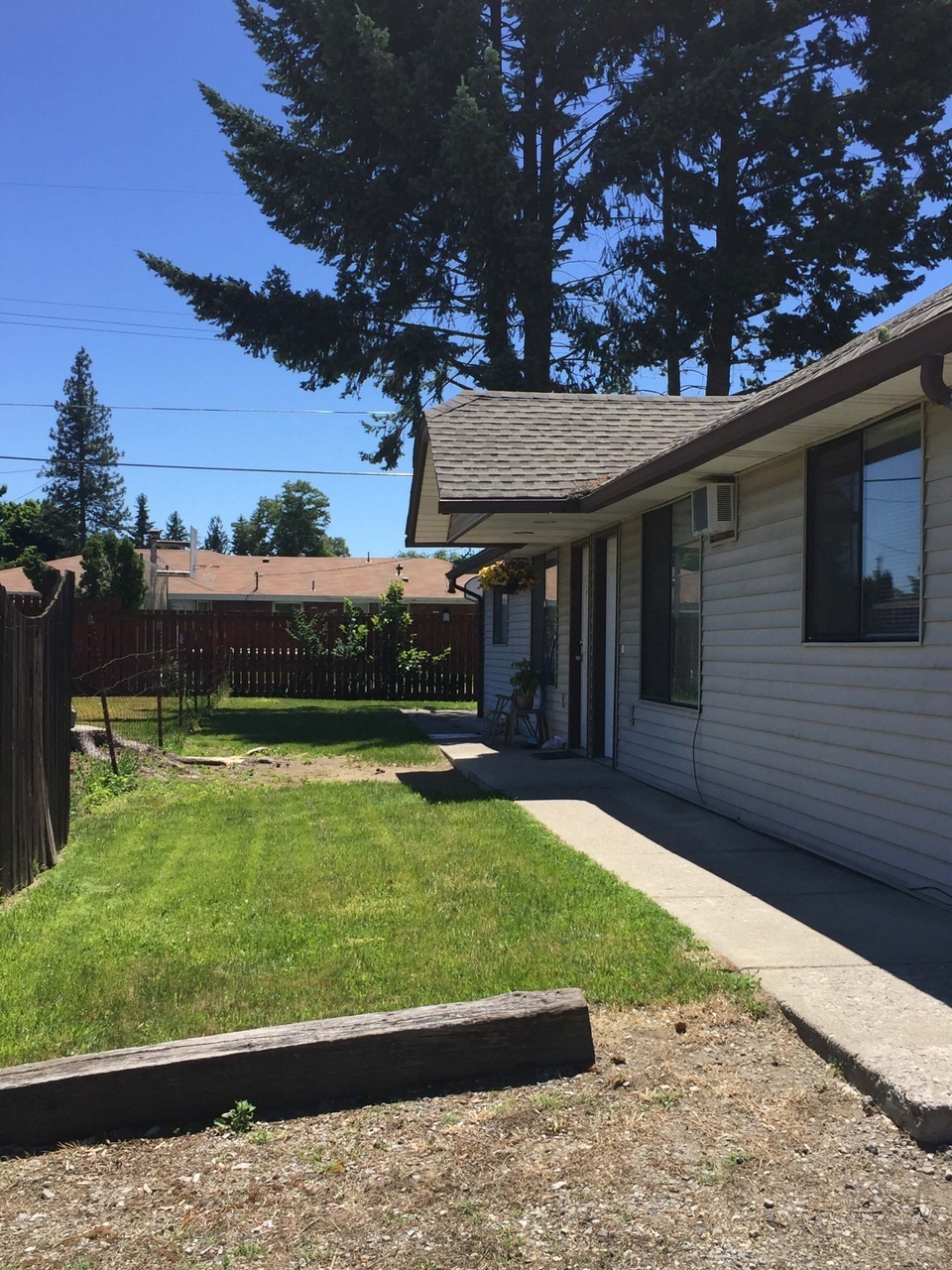 2414 E Francis Ave unit 1 – photo 2