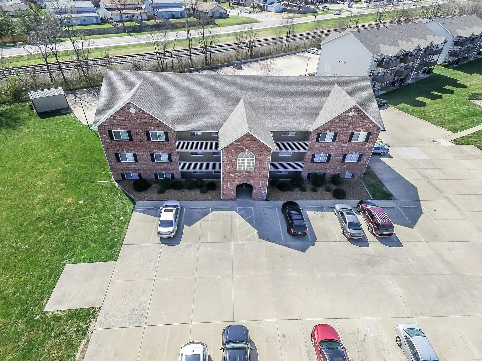 Brookside Manor- O'Fallon, IL – photo 4