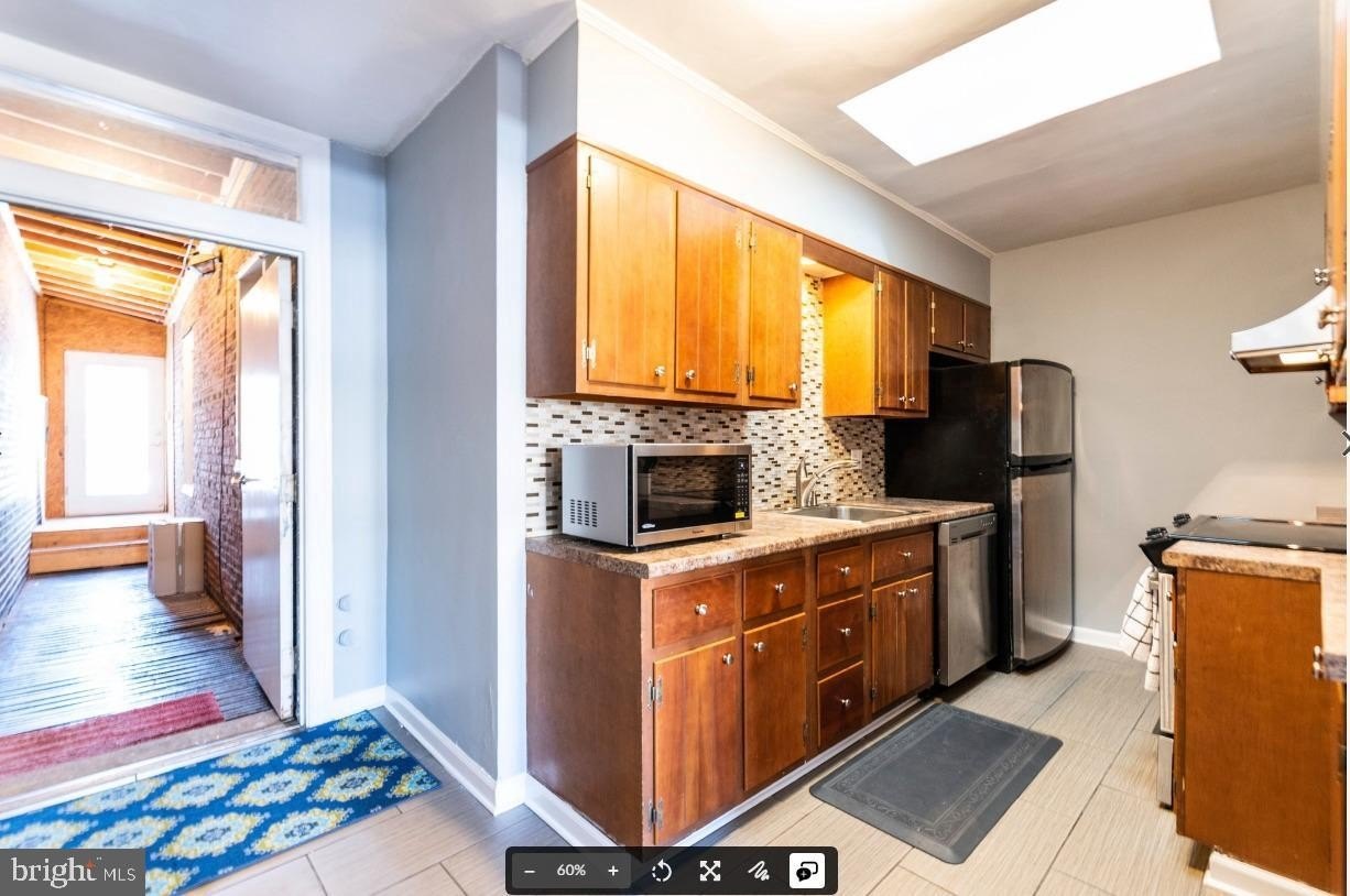 8526 Germantown Ave #2ND – photo 5