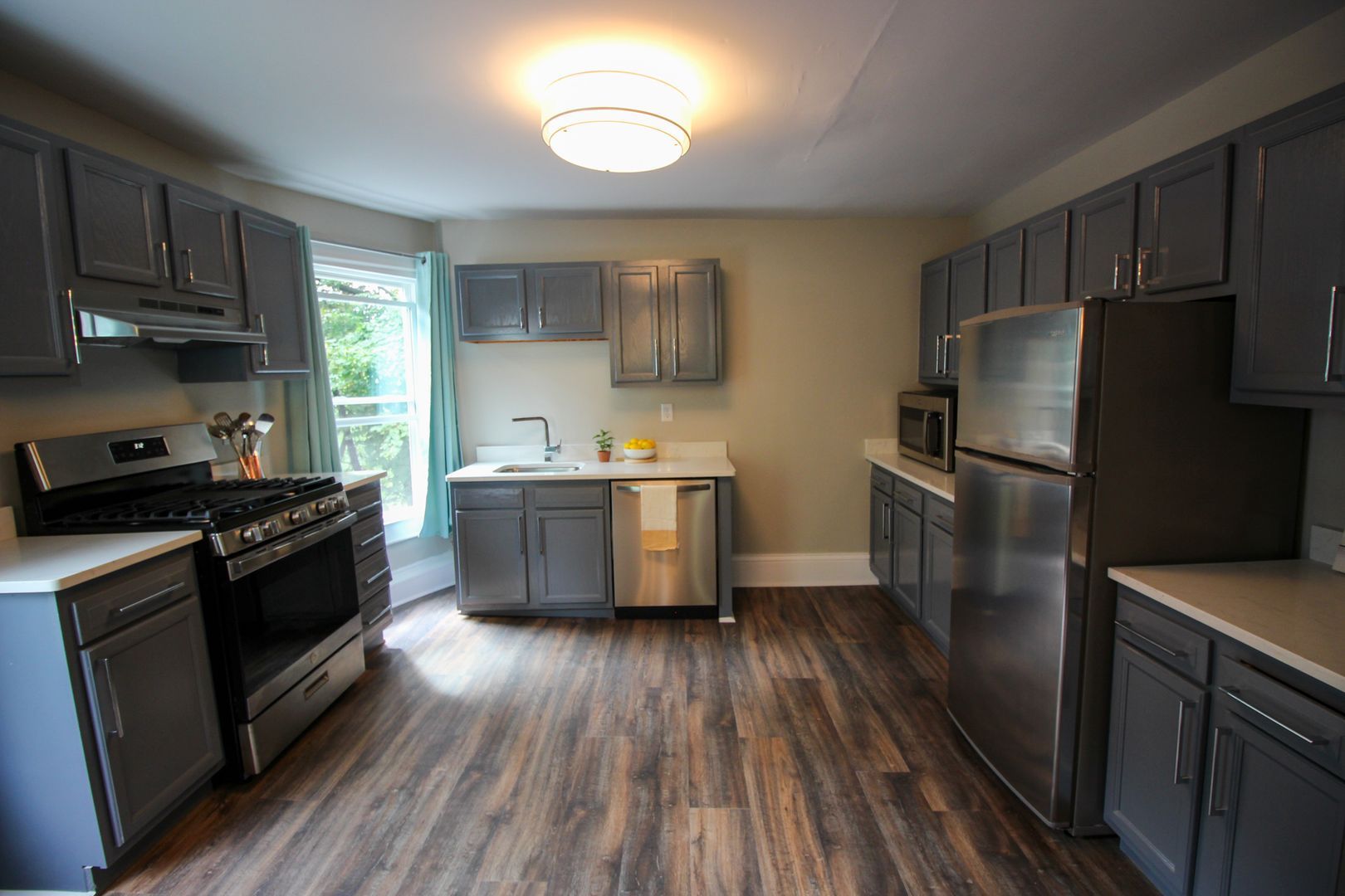 522 Stewart Ave unit 528-2 – photo 5