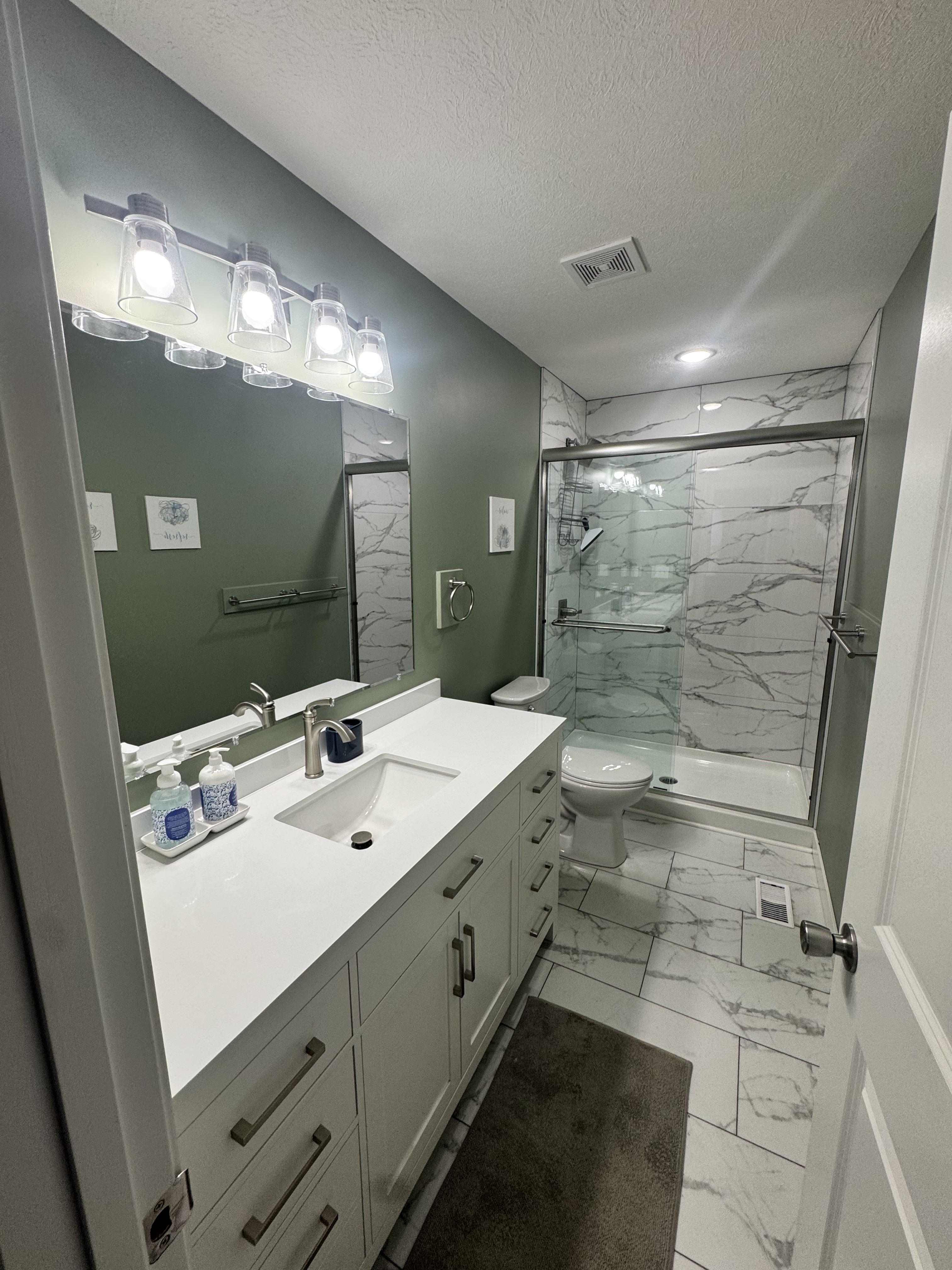 2016 Cherry St unit 2016 – photo 1