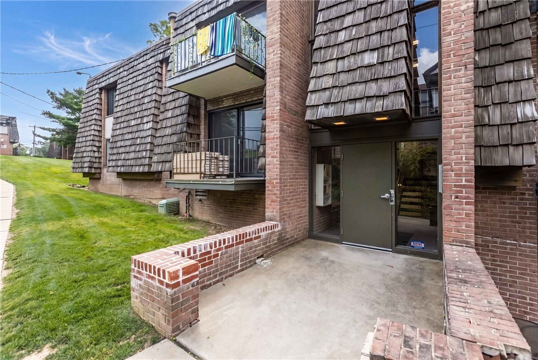 533 Forest Green Dr – photo 1