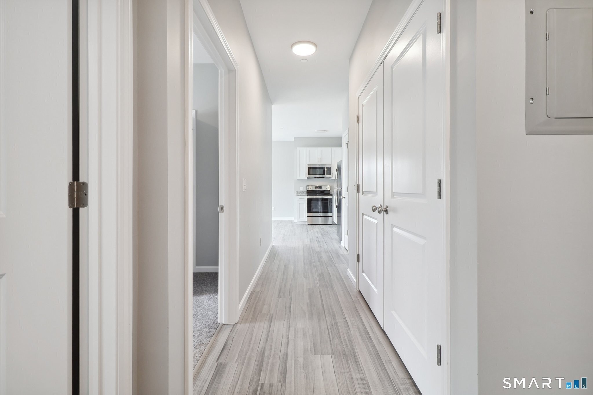10 Steele Blvd #201 – photo 3