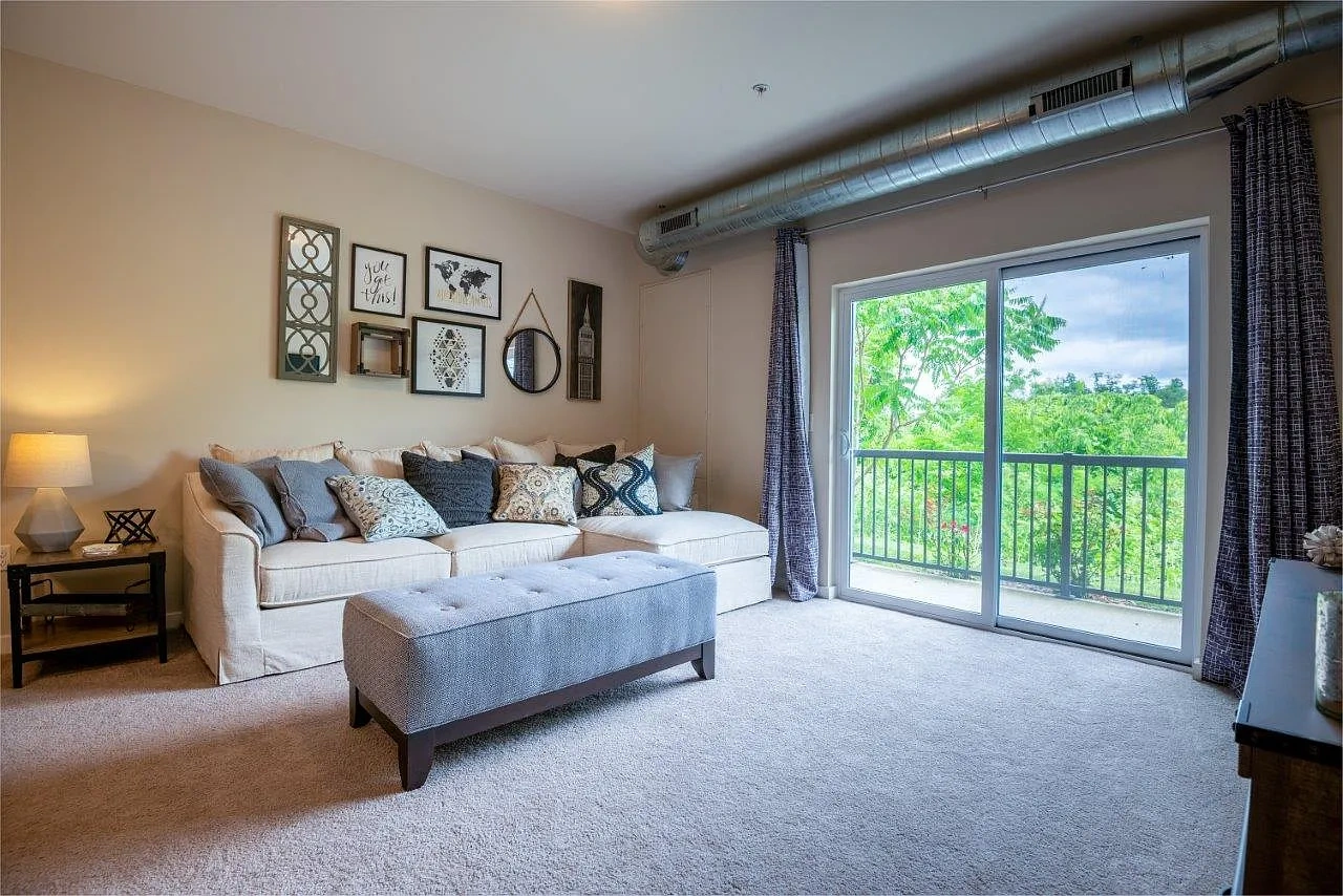 Park West 205 Apartment Homes – photo 4