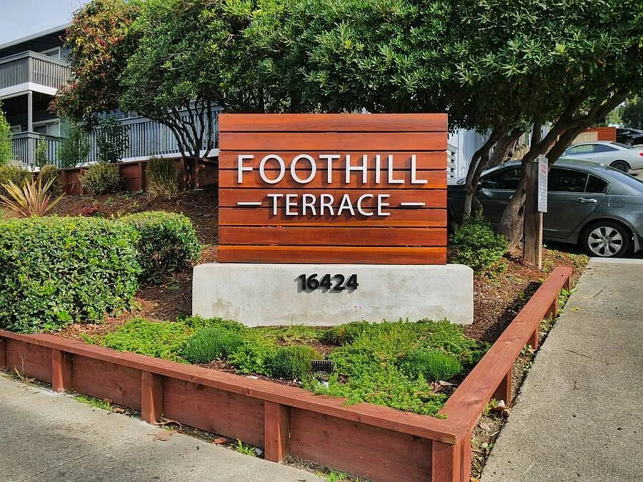 16424 Foothill Boulevard – photo 2