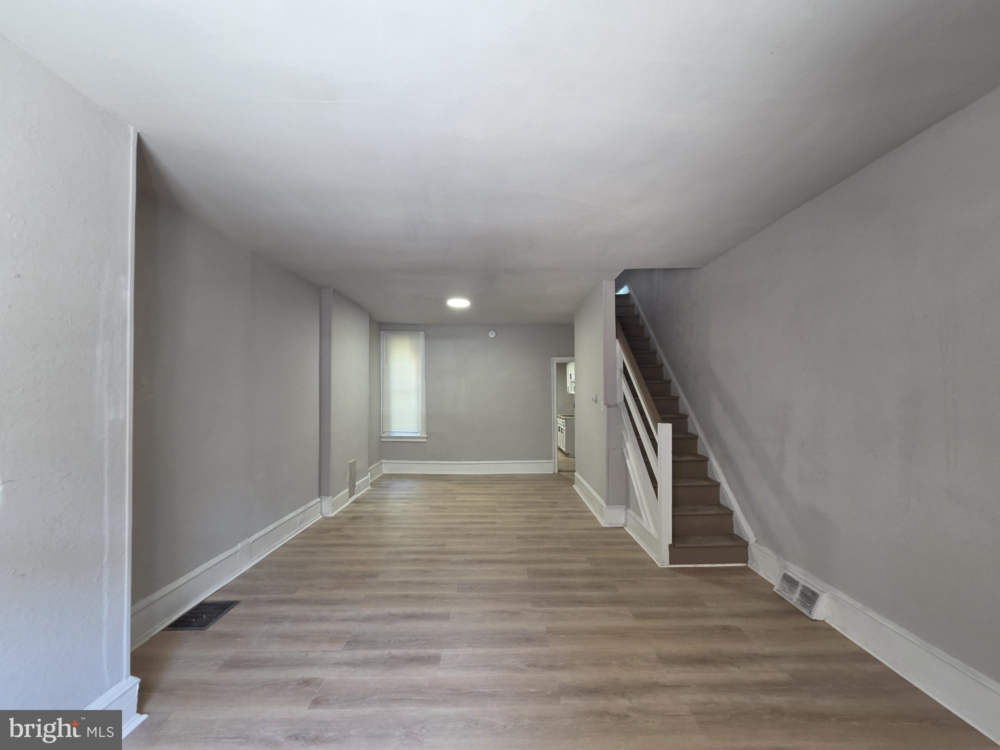 5137 Marion St – photo 2