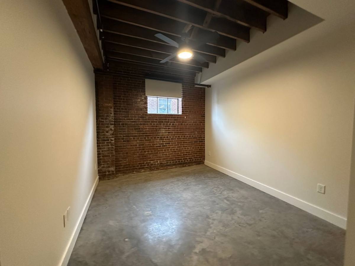 805 Martin Luther King Jr Blvd unit 14 – photo 3