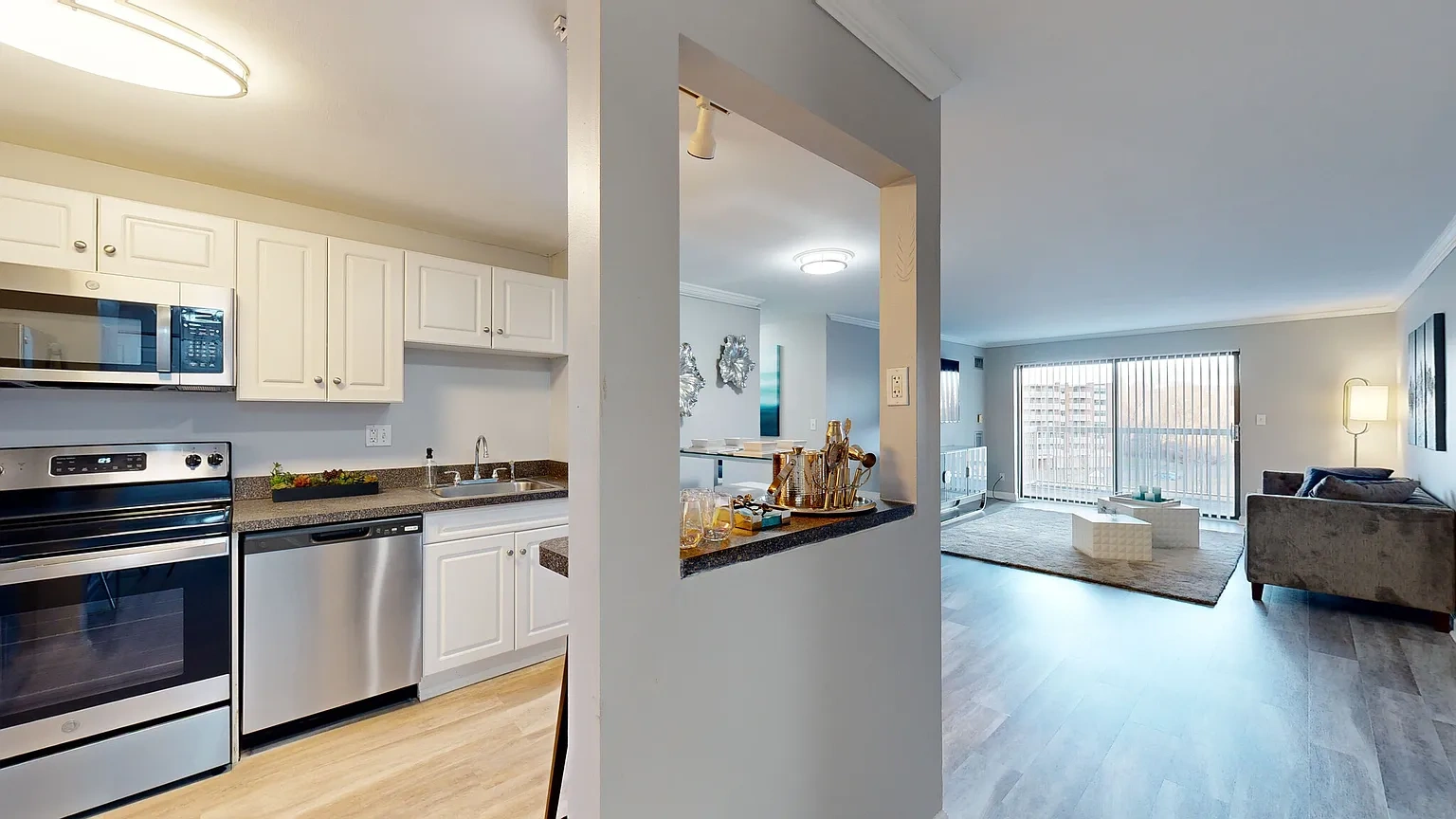 Broadmoor Apartments – photo 5