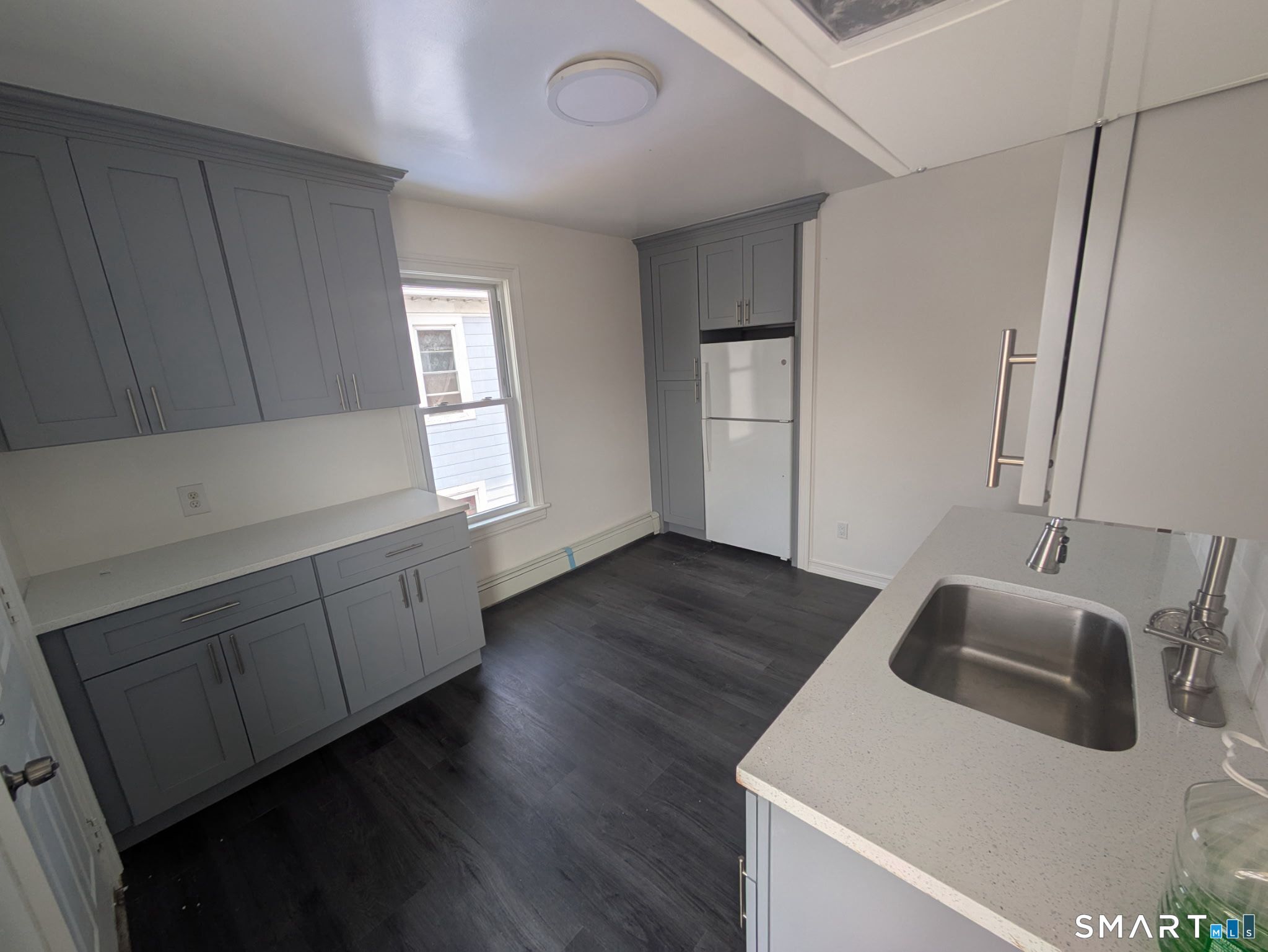 200 Ogden St unit 2 – photo 4