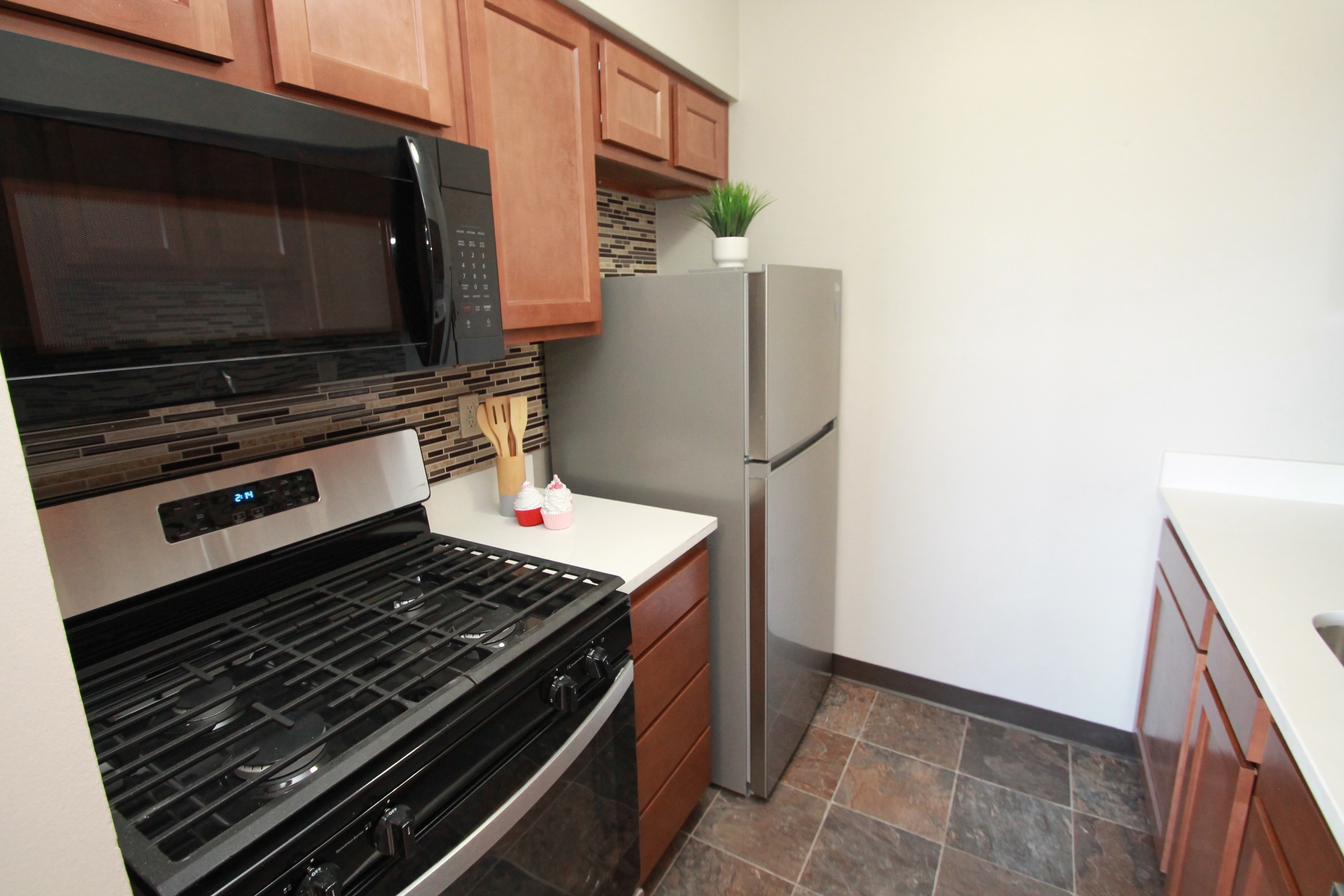5388 Main St unit 2 – photo 4