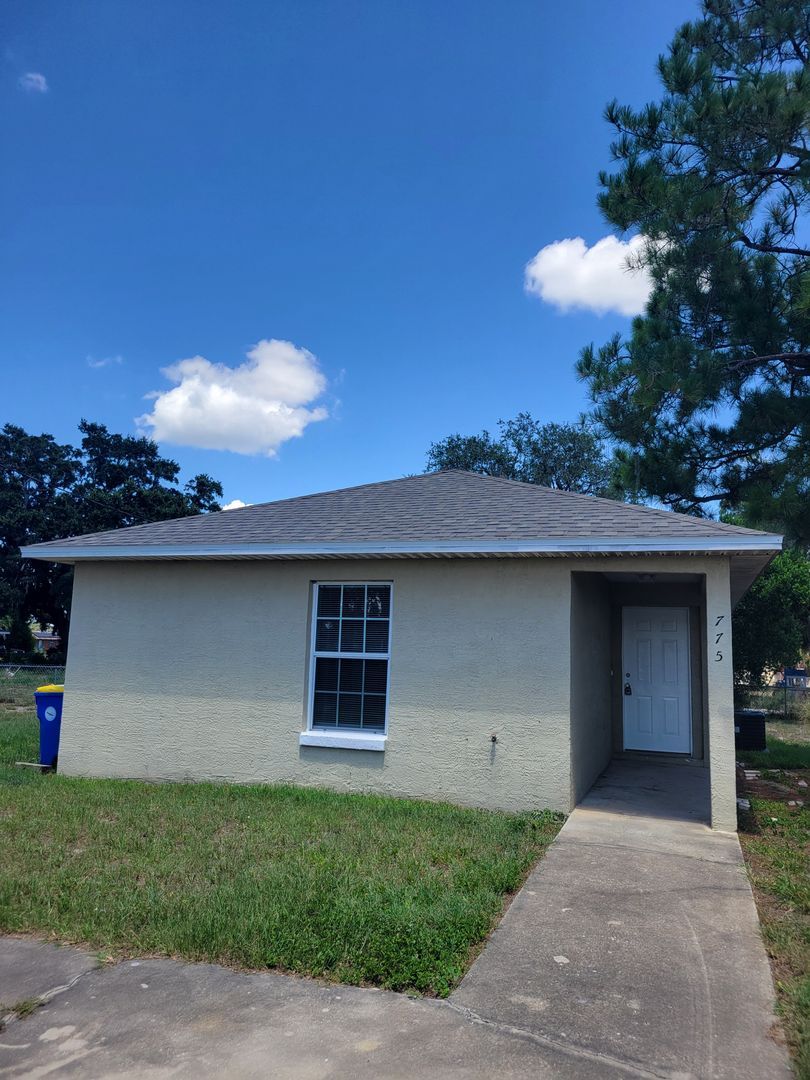775 E Findley Ave – photo 1